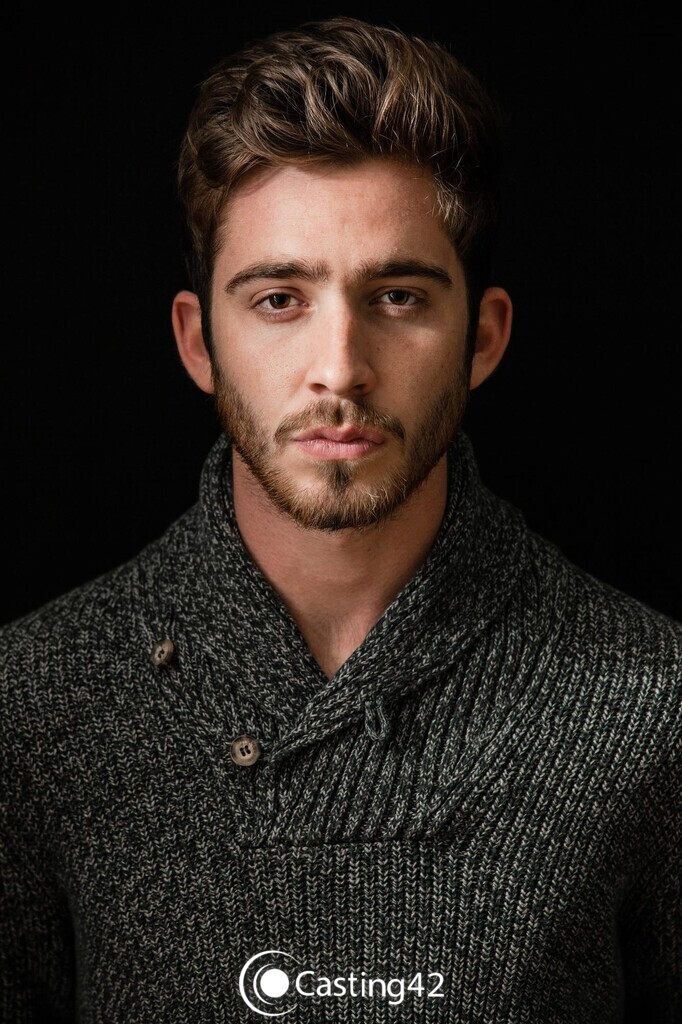 Elliot P.-photo-3