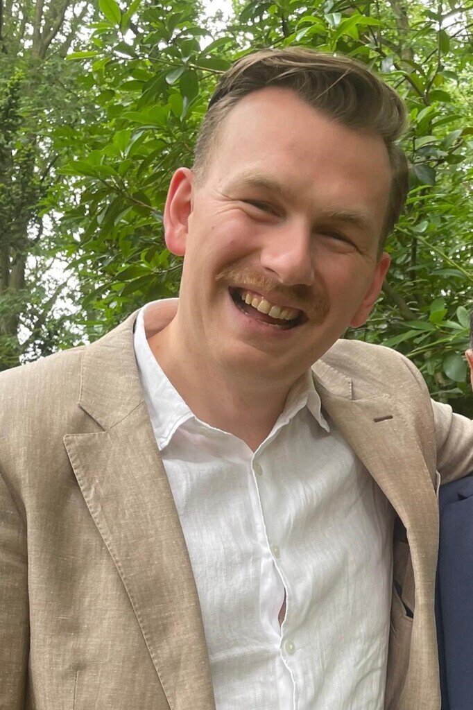 Jesse & Laurence *. 6