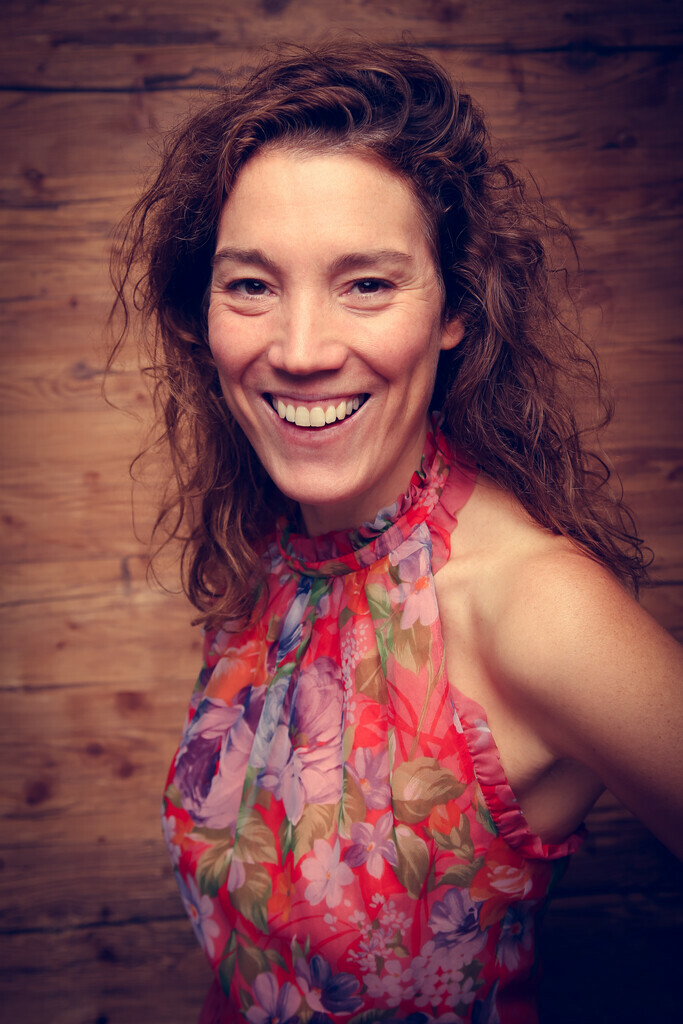 Esseline K.