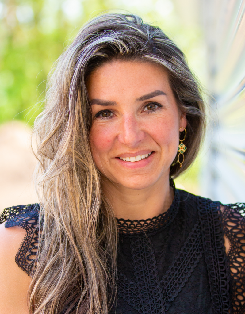 Carola R.