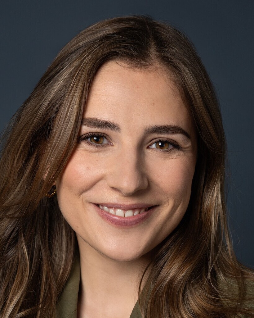 Isa G.
