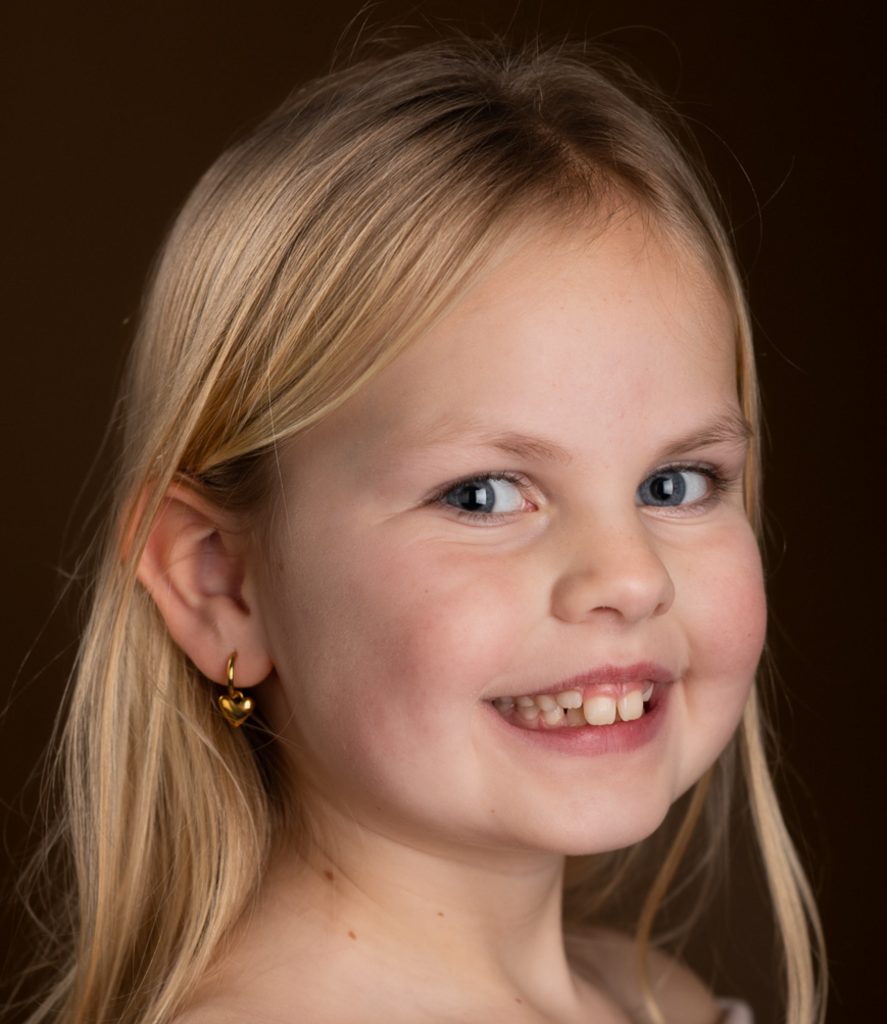 Chloe S.