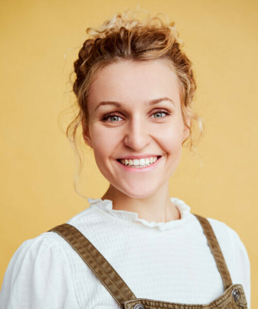 Iris J.