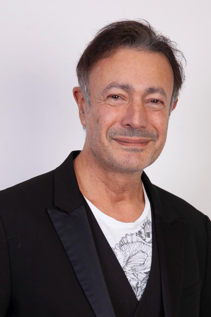 Gustavo Ruben V.