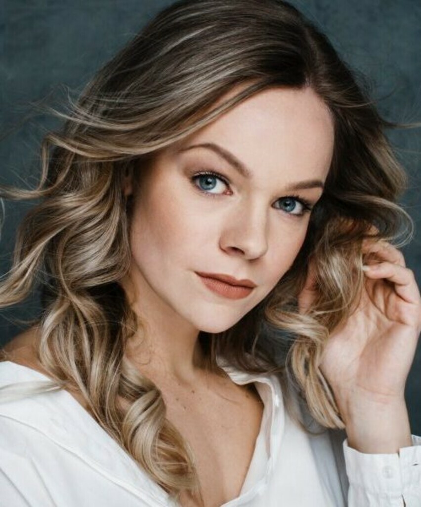 Kirsten E.