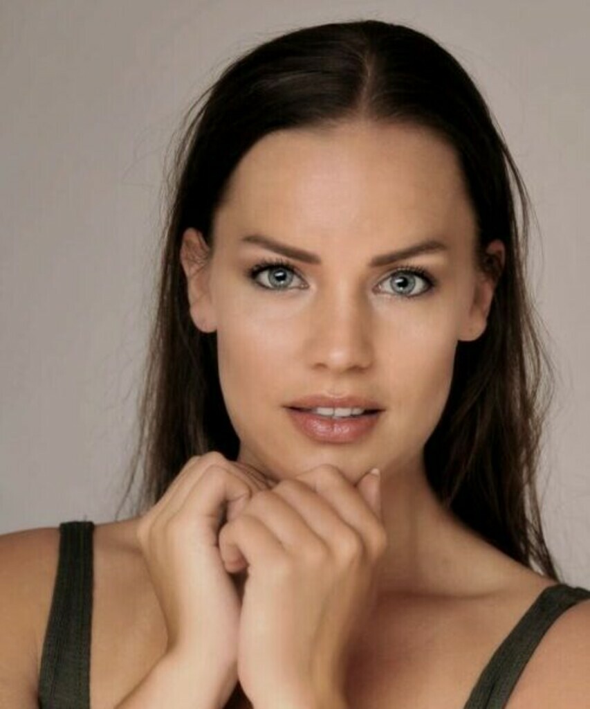 Jenneke H.