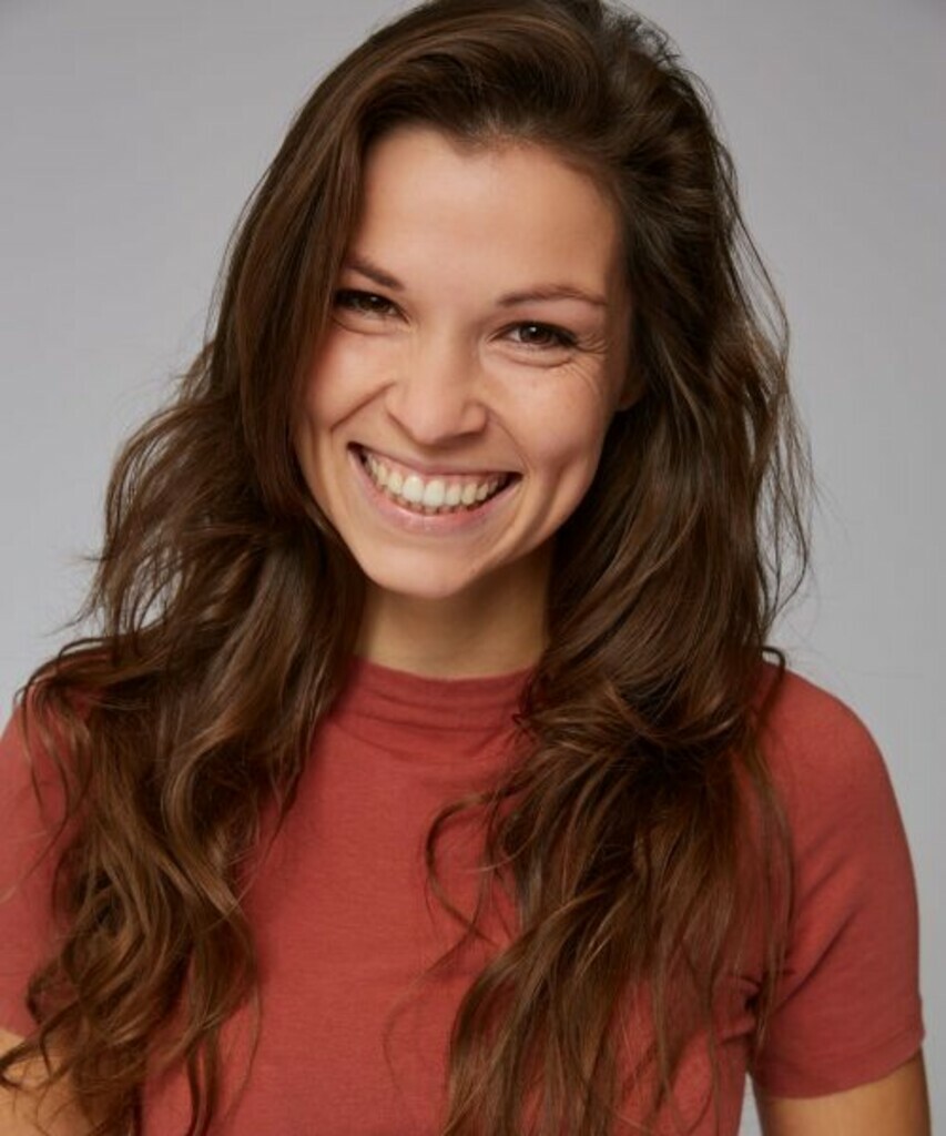 Anna L.