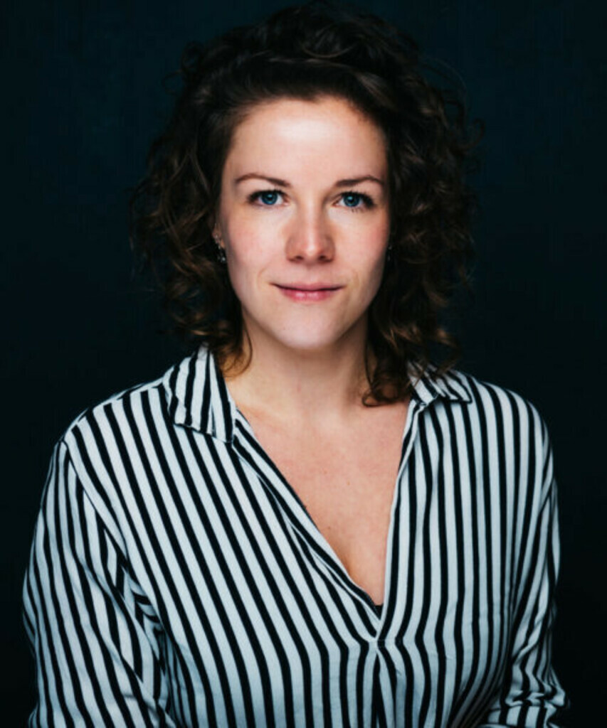 Eva F.