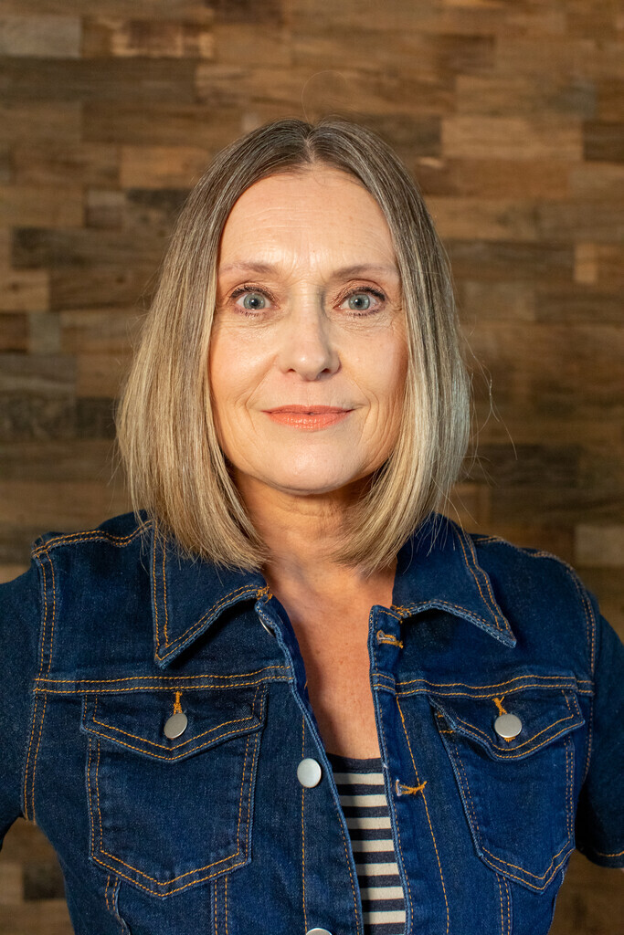 Cathy E.