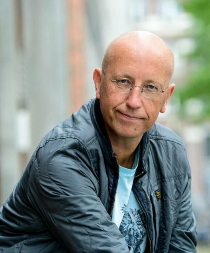 Bart E.