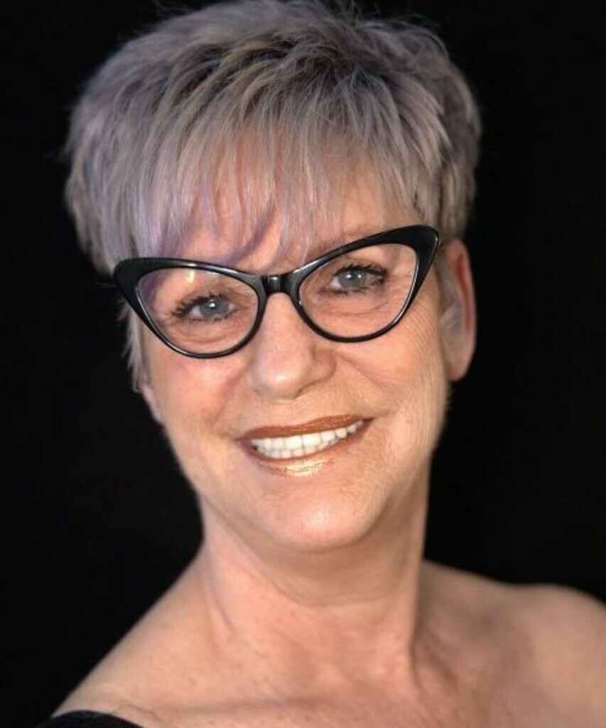 Tineke B.
