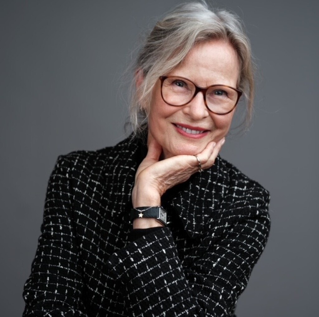 Janine F.